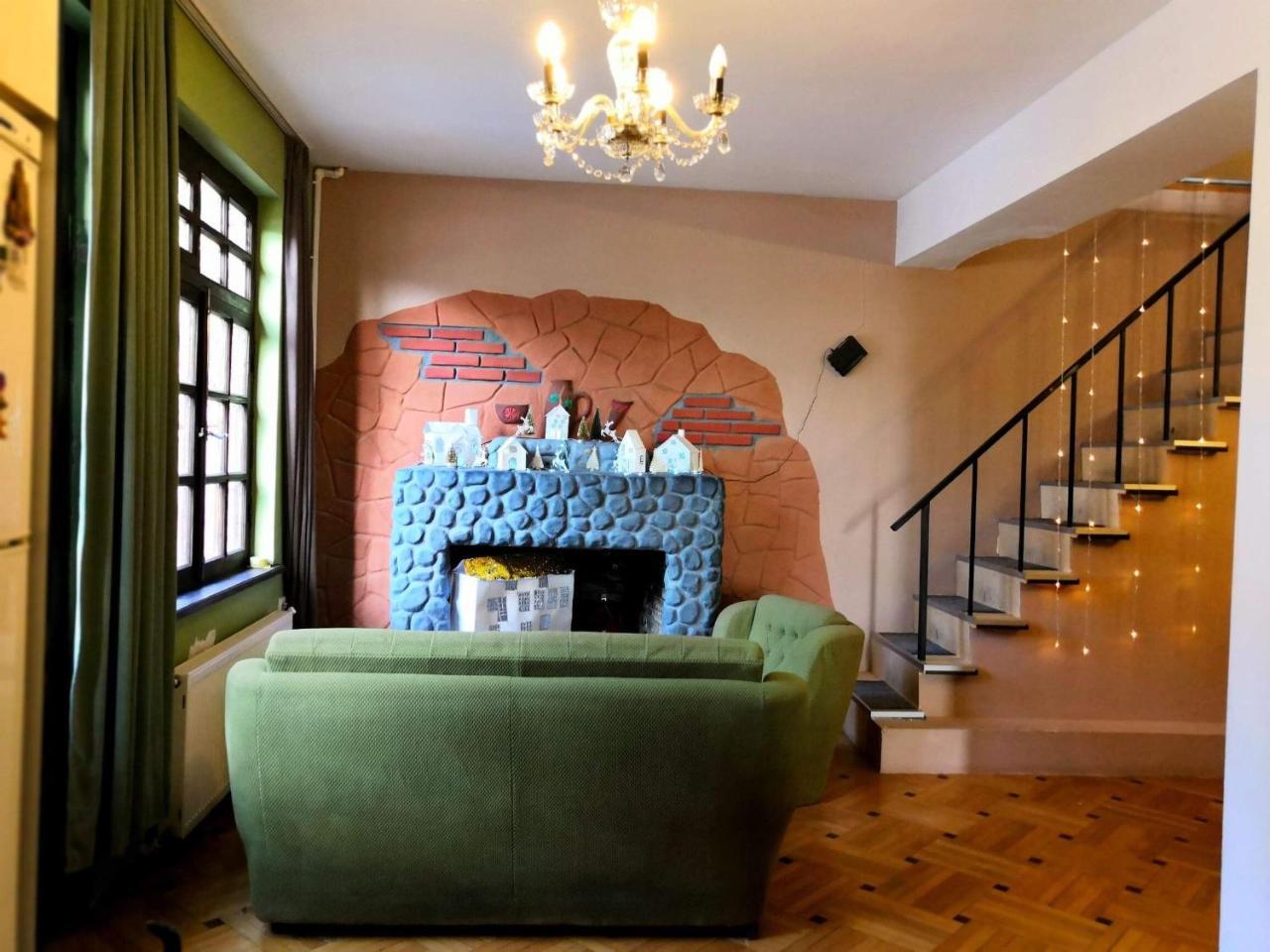 Lucky Family Hotel Tbilisi Ngoại thất bức ảnh