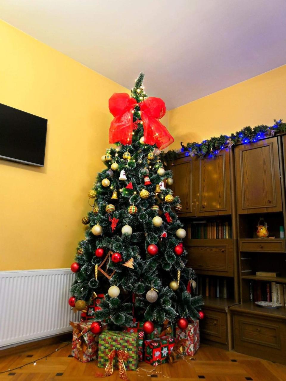 Lucky Family Hotel Tbilisi Ngoại thất bức ảnh