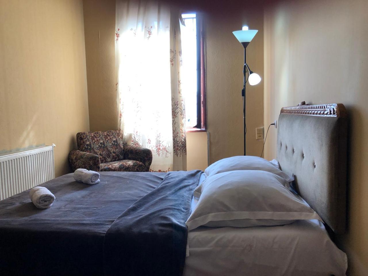 Lucky Family Hotel Tbilisi Ngoại thất bức ảnh